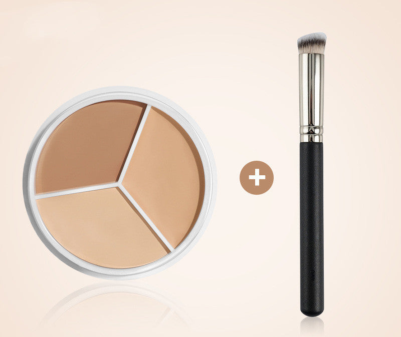 Three-Color Waterproof Concealer – Natural Coverage